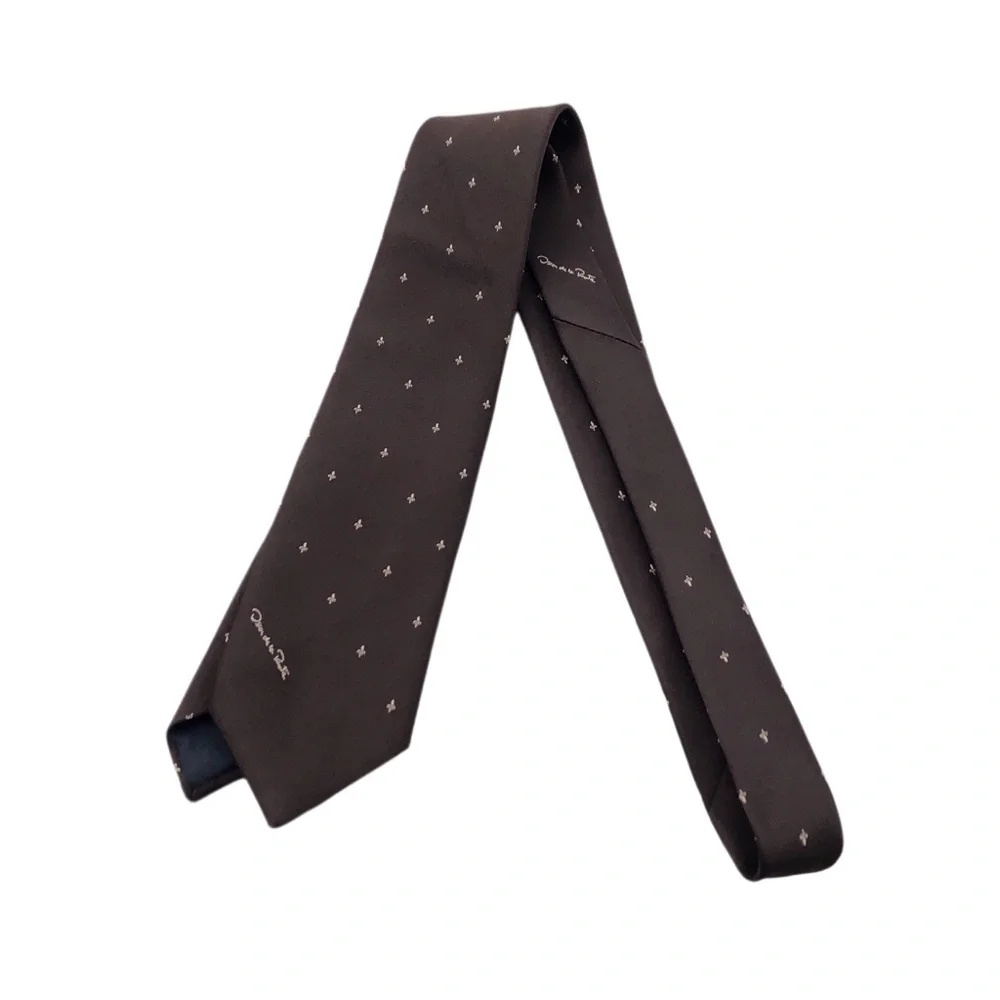 Oscar de la Renta Embroidered Fleur de lis Chocolate Brown Men’s Necktie